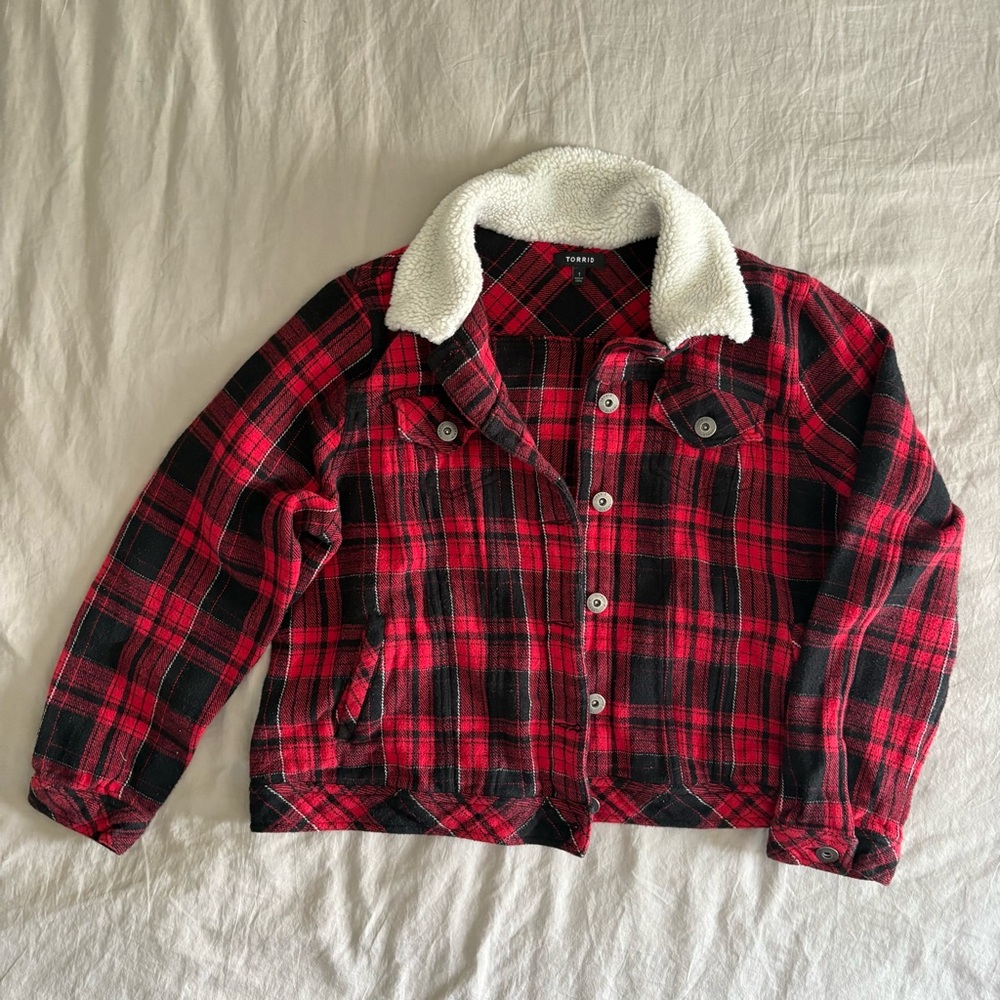 Torrid Women's Red Black Plaid Buffalo Trucker Jacket W/ Sherpa collar Size 1X